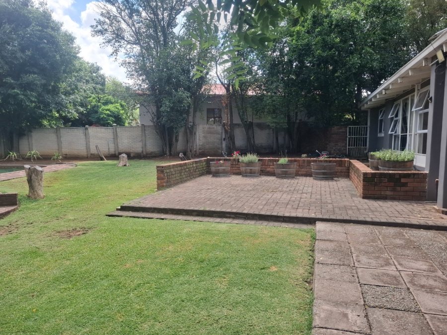 To Let 3 Bedroom Property for Rent in Suidrand Free State